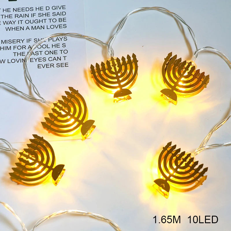 שרשרת 10 נורות לד בצורת מגן דוד לחנוכה