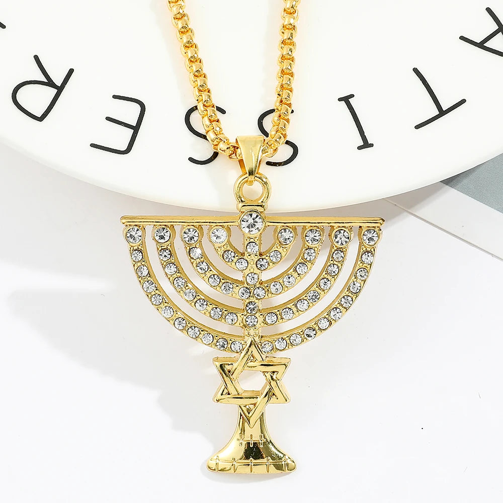 שרשרת תליון מנורה ומגן דוד עם זירקון