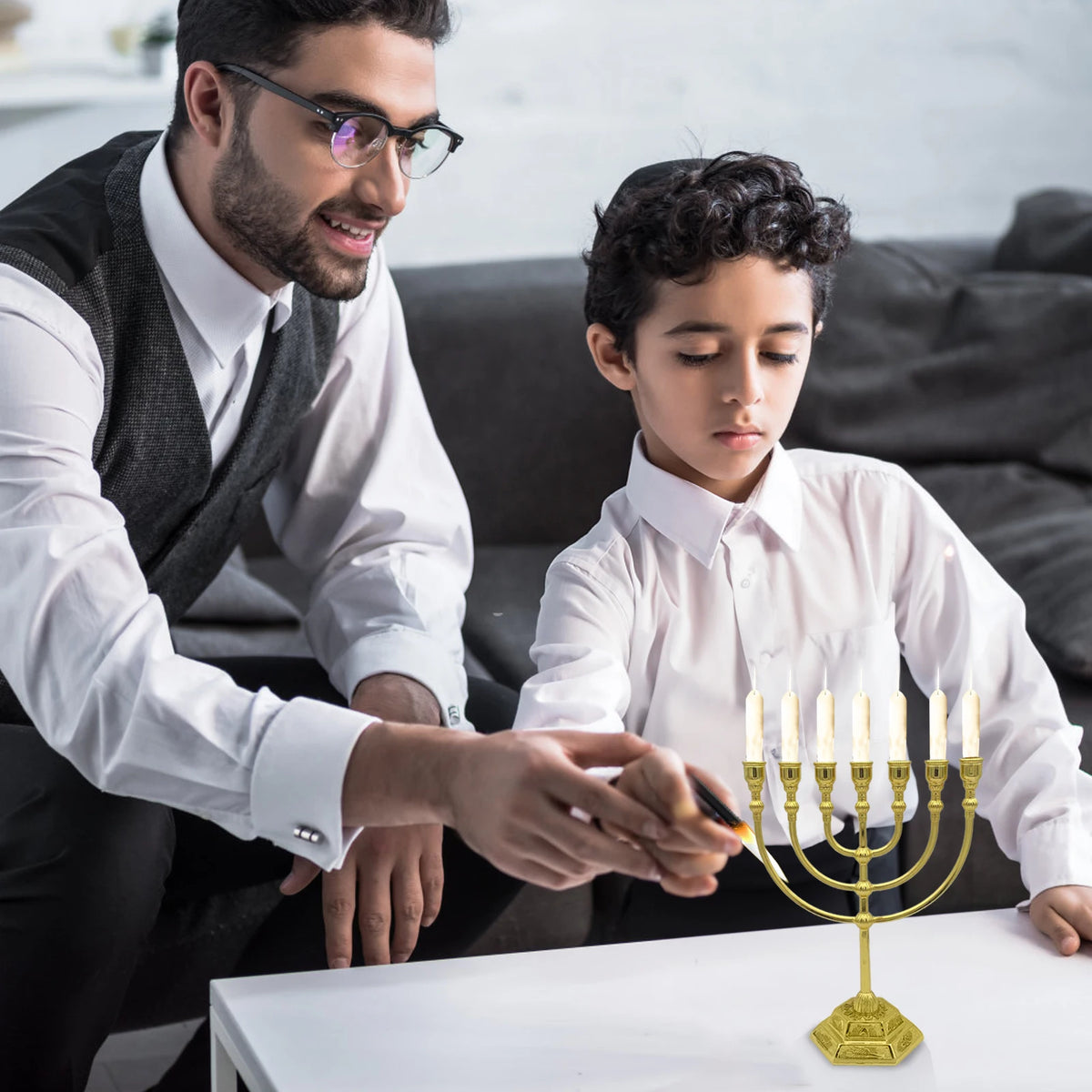 פמוט מנורת 7 קנים בית המקדש ירושלים 12 שבטי ישראל מנורה 17/13 ס"מ גובה פמוט חנוכה עתיק