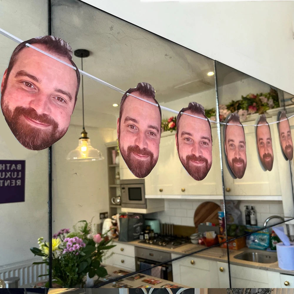 באנר דגלונים מותאם אישית עם תמונות