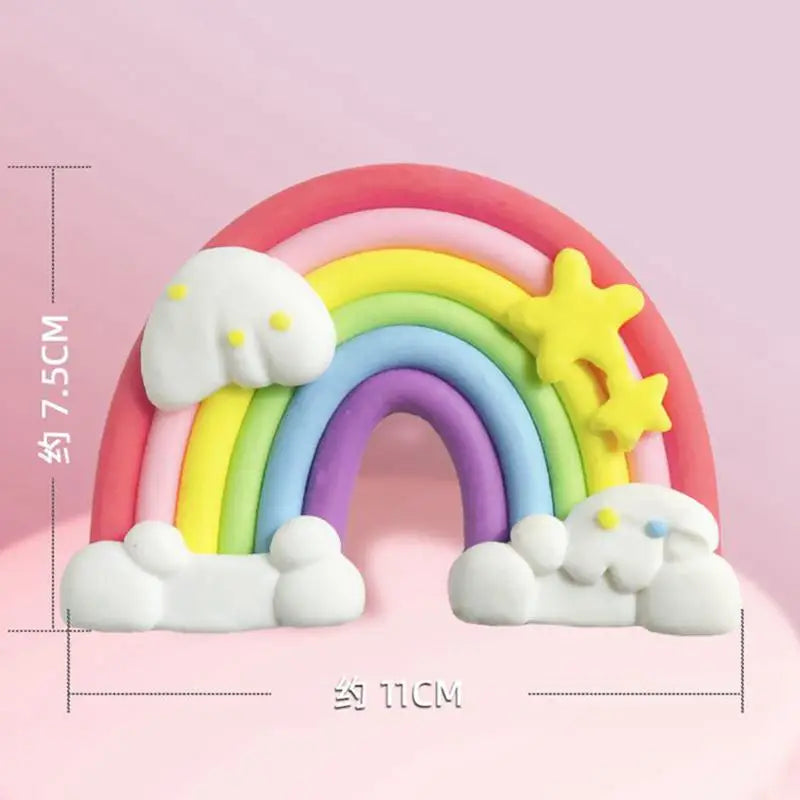 קישוט לעוגה מכדורי קצף צבעוניים