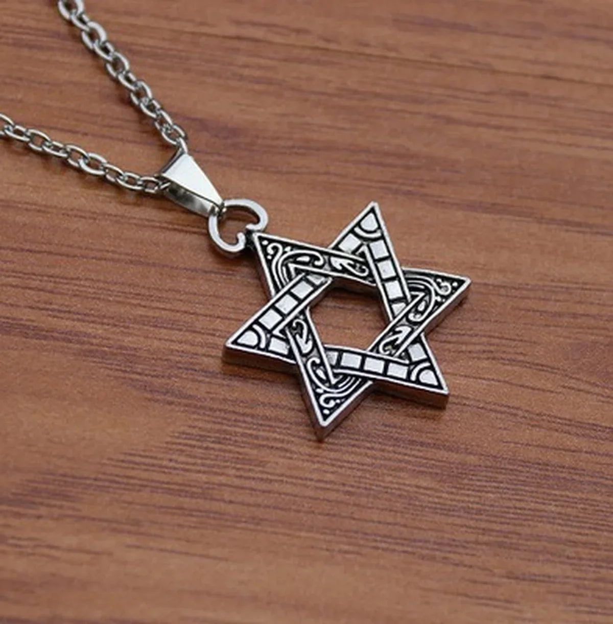 שרשרת מגן דוד לגברים