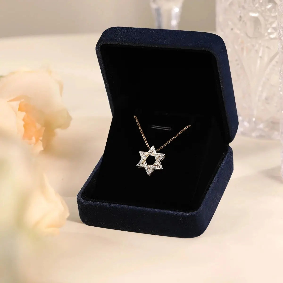 תליון מגן דוד משובץ מואסניט מכסף 925