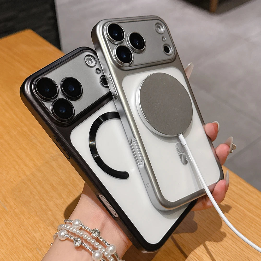 כיסוי מט שקוף MagSafe לאייפון